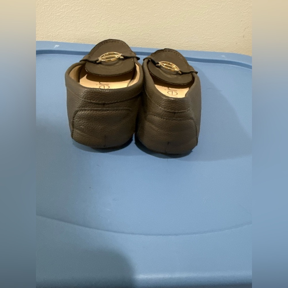 Calvin Klein Women's Brown Loafers size 8.5 business casual NWT - Picture 3 of 6